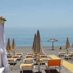 La Terrazza sul Mare