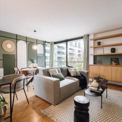 Bornova - 2 chambres et balcon à Tour Eiffel