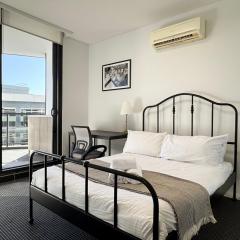 Simple & Affordable 2BR Apt in Waterloo