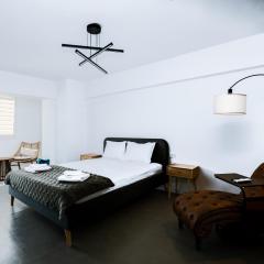 Studio 30