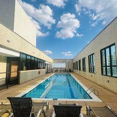 Quarto Mobiliado no Hotel Comfort Taguatinga com Wi-Fi, Ar condicionado e Estacionamento Grátis