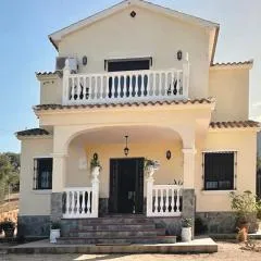 Villa en lo alto del monte