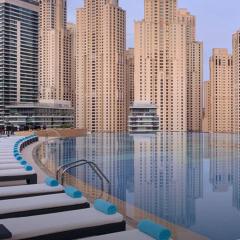 Waterfront Luxury 2 Bed in Marina Mall Hotel