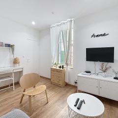 SOLEYA climatisé Centre Ville ancien au calme byLaConciergerie