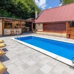 Pet Friendly Home In Plesce