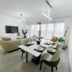 Kilimani Luxe - Modern 2 BR