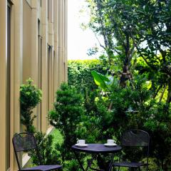 Private garden Laguna beachside 150 m Bangtao