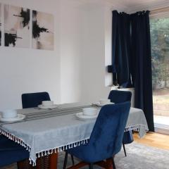 3-Bedroom House, with free parking