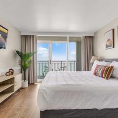 Porcida Dreams by StayMareni - Beachfront Suite
