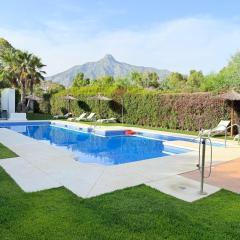 Los Naranjos Banus House