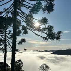 Cabanas e Chalés De luxo Black BIRD Morro da Igreja com Banheira de hidromassagem