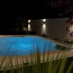 LUXURY MANDRE HOUSE Apartment II with Jacuzzi