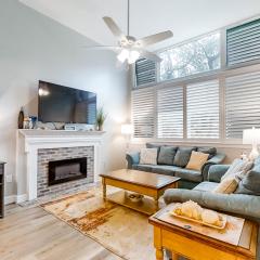 Renovated, dog-friendly condo near beach with balcony, pool & tennis