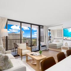 24F Diamond Head & Ocean Peek, Near Beach, Parking