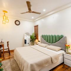 Sky Nest, Room in Terrace