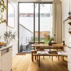 Cozy Room with Garden