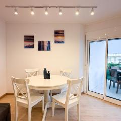 104 - Beachside Renovated 1BR apt 5 min from Beach