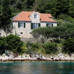 Secluded fisherman's cottage Cove Sveti Ante, Hvar - 24817