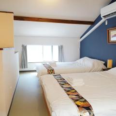 2 min walk to station, near Namba & Shinsaibashi