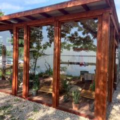 Cozy river-view suite