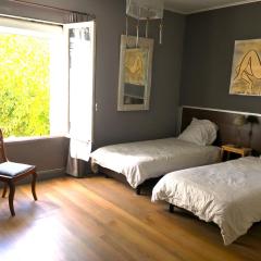 Grand T3 5p, fibre, parking , calme & proche Lyon