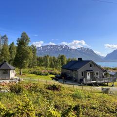 Hytte i Skinnelv, Lyngen