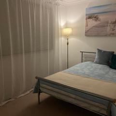 Nice and cosy homestay in Central West Perth near Kings Park