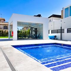 Penthouse Deluxe Zenia Star