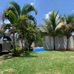 Casa Completa com ar condicionado, varanda e quintal