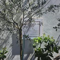 Dolomiten Lounge - moderno con parcheggio privato
