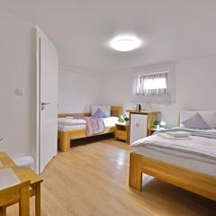 Sunset Apartments - Villa La Mare - pokoje gościnne