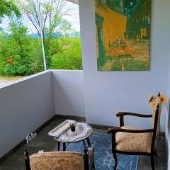 Peaceful Villa 20 min from sea