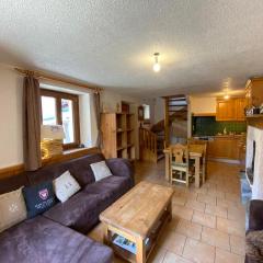 Maison de village aux Allues proche commerces et télécabine pour 6 pers. - FR-1-411-987