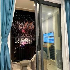Hillside residence Phu Quoc, sea &firework view