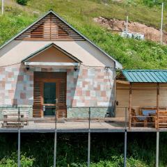 Gudauri private cottage