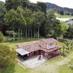 Finca Villa Isaura, Carmen del Viboral