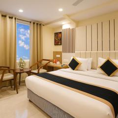 Hotel Worth - 1 Minute from Connaught Place & New Delhi Station