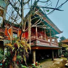 The Temple in Maha Artha Bungalows