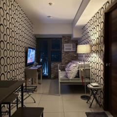 The Monroe at Horizons 101