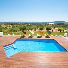 Modern 5 Bedroom Villa in Selva, 1455