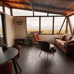 Luxury Countryside Escape - Private Hot Tub & Icelandic Horses