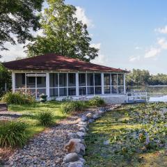 Heart's Desire, a Cottage With Stunning Lake Views
