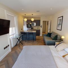 Cathedral Views Heart of City Communal Laundry