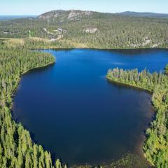 Kotokuusi 4 - Ulkoilijoiden suosikkikohde, sisältää siivouksen ja Wifin