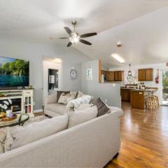 Cozy 3-Bedroom Retreat with Fenced Yard, Games & BBQ- Pet Friendly