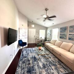 Modern comfort 2BR-2BA Retreat