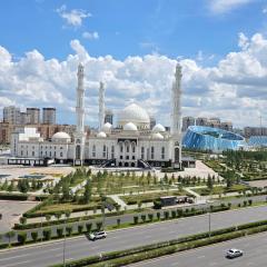 206 ЛЮКС ВИД на Мечеть Хазрет Султан, ДЛЯ НЕКУРЯЩИХ, 1-6 ГОСТЕЙ,2х комн с 2-мя кроватями и раскладным диваном