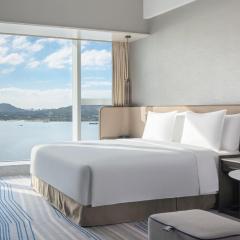 Crowne Plaza Xiamen Jimei Seaview by IHG-Free Mini Bar