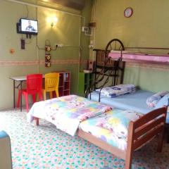 Roomstay Nina Marang Pulau Kapas