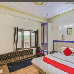 Hotel royal inn